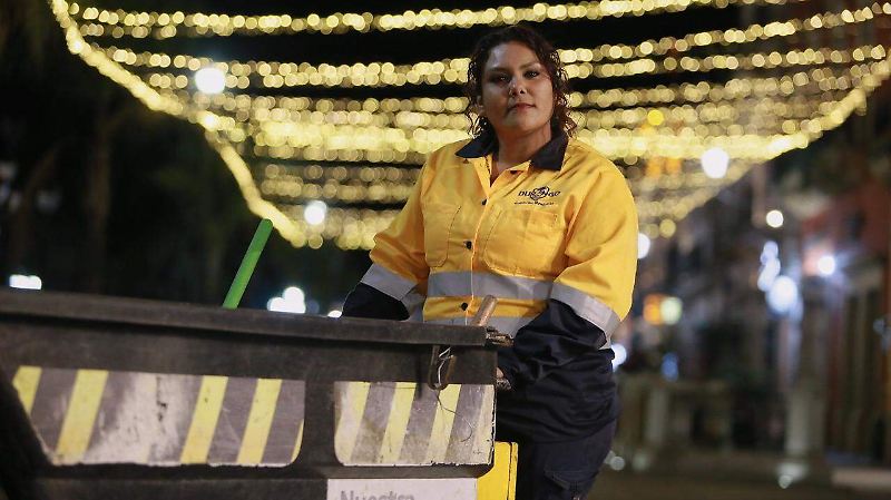 mujeres que trabajan de madrugada en el Centro